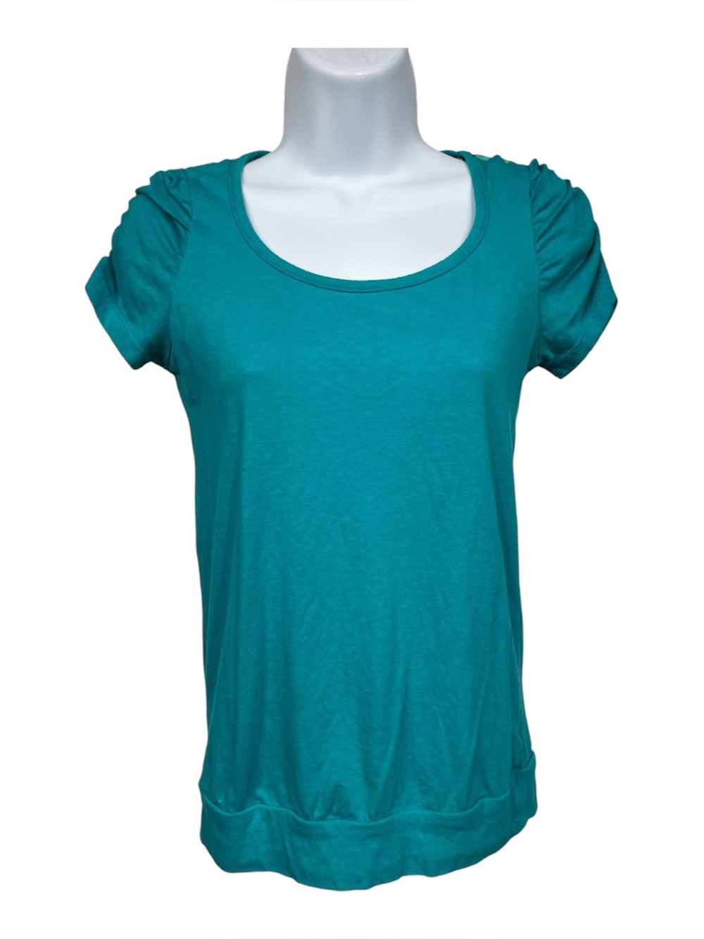 Inspire maternity tee size small